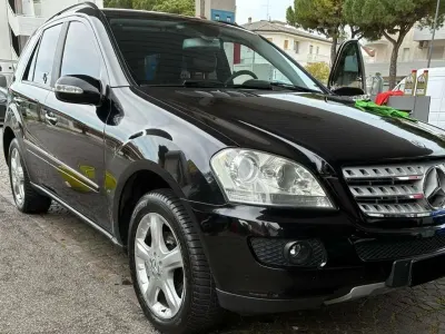 Usata Mercedes ML280 190 CV (139 kW) 2006 Nero SUV