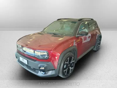 Nuova Renault 4 E-Tech Komfort 77 kW (106 CV) 2026 Rossohar02 SUV