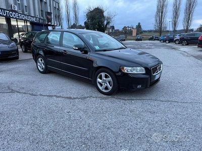 Usata Volvo V50 R-Design 115 CV (84 kW) 2011 Nero Station wagon