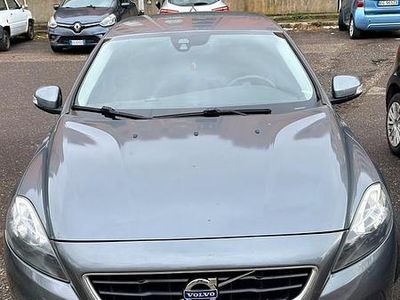 Usata Volvo V40 2015 Grigio Berlina
