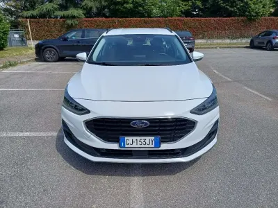 Usata Ford Focus Business Edition 120 CV (88 kW) 2022 Bianco Station wagon
