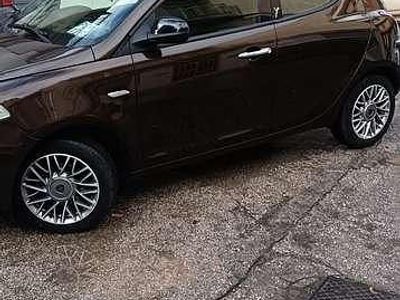 Usata Lancia Ypsilon S 95 CV (69 kW) 2012 Marrone Utilitaria