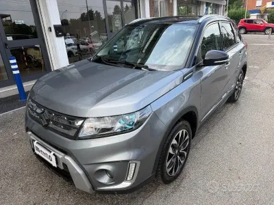 Usata Suzuki Vitara 120 CV (88 kW) 2016 Grigio SUV