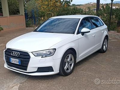 Usata Audi A3 Business 116 CV (85 kW) 2020 Bianco Berlina