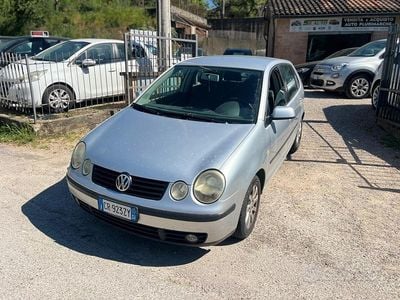 Gebraucht VW Polo 75 PS (55 kW) 2005 Grau Kleinwagen