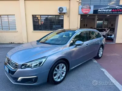 Gebraucht Peugeot 508 GT-line 150 PS (110 kW) 2015 Grau Kombi