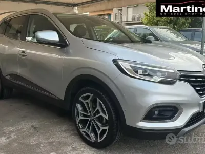 Second-hand Renault Kadjar Techno 116 CP (85 kW) 2022 Albastru SUV