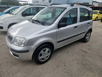 Usata Fiat Panda Dynamic 60 CV (44 kW) 2009 Argento Utilitaria