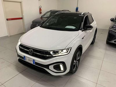 Usata VW T-Roc R-line 116 CV (85 kW) 2023 Bianco SUV