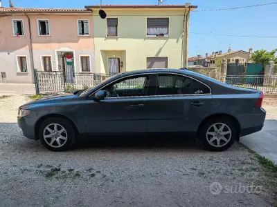 Occasion Volvo S80 163 ch (119 kW) 2008 Gris Berline