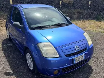 Usata Citroën C2 60 CV (44 kW) 2010 Blu Utilitaria