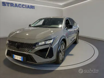 Usata Peugeot 408 Allure 131 CV (96 kW) 2023 Grigio metallizzato SUV