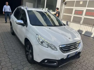 Usata Peugeot 3008 Allure 114 CV (83 kW) 2015 Other Station wagon