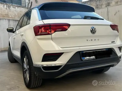 Usata VW T-Roc 150 CV (110 kW) 2019 Bianco SUV