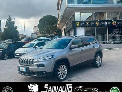 Usata Jeep Cherokee Limited 170 CV (125 kW) 2014 Grigio SUV