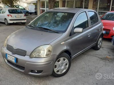 usata Toyota Yaris - 1.4 diesel 5 porte