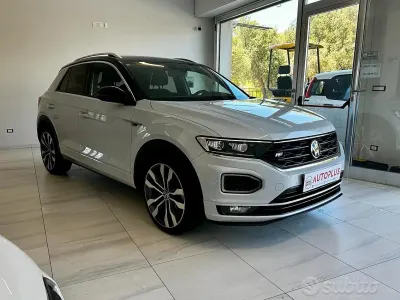 Usata VW T-Roc R-line 150 CV (110 kW) 2021 Bianco SUV