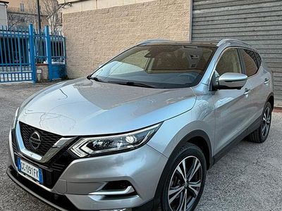 Usata Nissan Qashqai Tekna+ 150 CV (110 kW) 2018 Grigio SUV