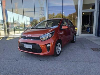 Usata Kia Picanto Urban 67 CV (49 kW) 2023 Rosso Utilitaria