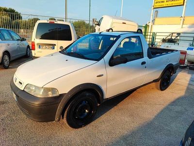 usata Fiat Strada 1.9 MJT 105 CV Active