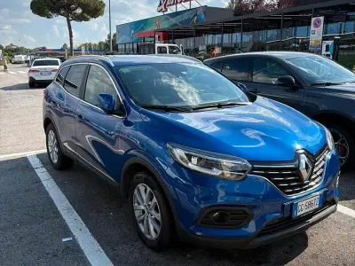 Usata Renault Kadjar 116 CV (85 kW) 2021 Bluazzurro SUV