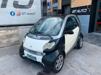 Usata Smart ForTwo Cabrio Pulse 41 CV (30 kW) 2005 Beige Cabrio