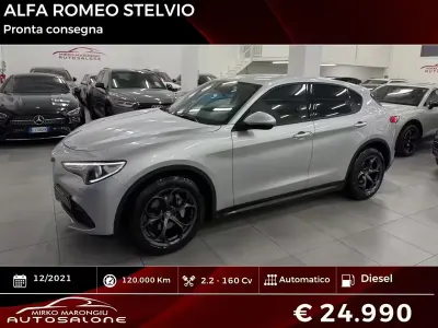 Usata Alfa Romeo Stelvio 160 CV (117 kW) 2021 Grigio SUV