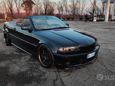 Usata BMW 330 Cabriolet Efficient Dynamics 231 CV (169 kW) 2001 Nero Cabrio