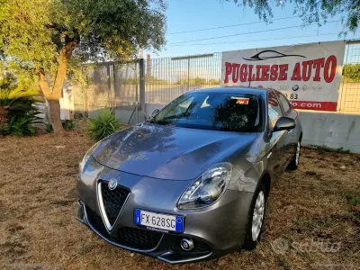 Usata Alfa Romeo Giulietta 120 CV (88 kW) 2019 Grigio Utilitaria
