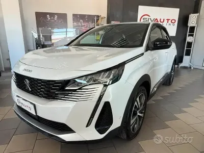 Usata Peugeot 3008 Allure 131 CV (96 kW) 2023 Bianco SUV