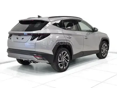 Nuova Hyundai Tucson 179 CV (131 kW) 2026 Grigio SUV