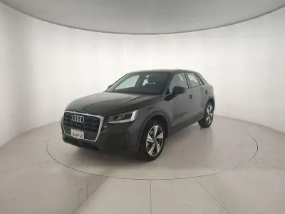 Usata Audi Q2 Admired 115 CV (84 kW) 2023 Grigio SUV