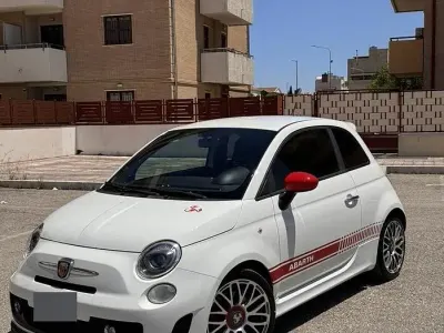Usata Abarth 500 135 CV (99 kW) 2010 Bianco Berlina