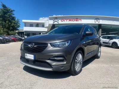 Usata Opel Grandland X Innovation 131 CV (96 kW) 2021 Grigio SUV