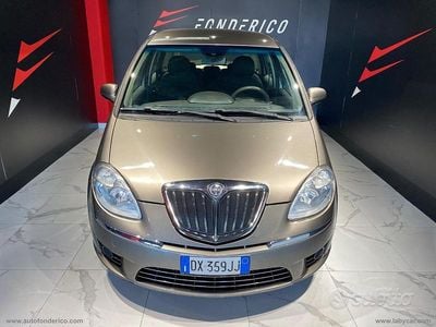Argento Usata 2009 Lancia Musa Monovolume | 3700 € (Buon prezzo)