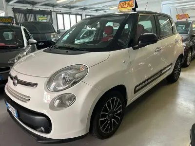Usata Fiat 500L Pop Star 84 CV (61 kW) 2013 Bianco Monovolume