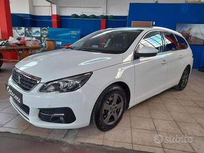 Usata Peugeot 308 GT-line 178 CV (130 kW) 2018 Bianco Station wagon