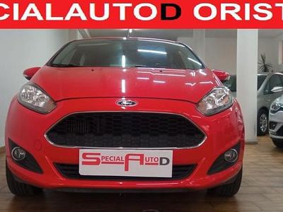 Usata Ford Fiesta 95 CV (69 kW) 2016 Rosso Utilitaria
