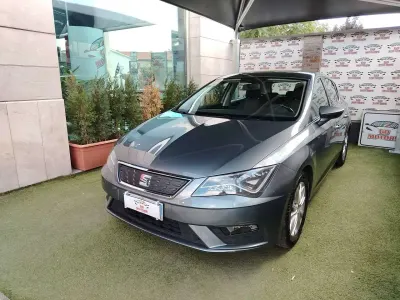 Usata Seat Leon Ecomotive 116 CV (85 kW) 2017 Grigio Berlina