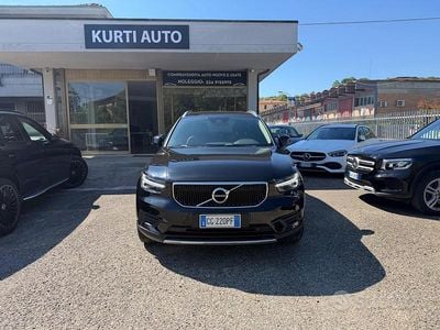 Usata Volvo XC40 Momentum 150 CV (110 kW) 2018 Nero SUV