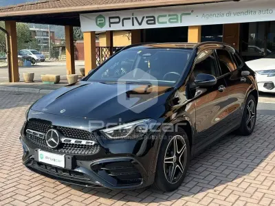 Usata Mercedes GLA200 AMG Line Premium Plus 150 CV (110 kW) 2023 Nero SUV