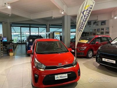 Usata Kia Picanto Active 67 CV (49 kW) 2018 Rosso Utilitaria