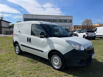 usata Opel Combo 1.4 Turbo EcoM PC-TN Van (1000kg) del 2017 usata a Rovigo