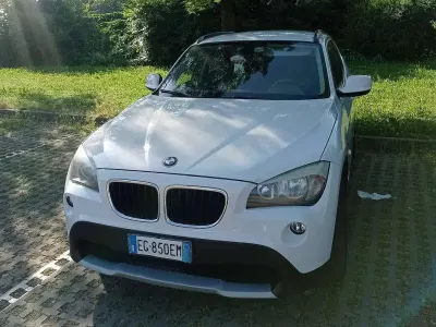 Usata BMW X1 143 CV (105 kW) 2010 Bianco SUV