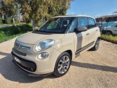 Usata Fiat 500L Lounge 105 CV (77 kW) 2015 Beige Monovolume
