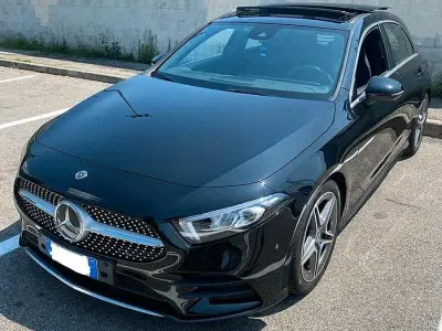 Usata Mercedes A200 Premium 163 CV (119 kW) 2019 Nero Berlina