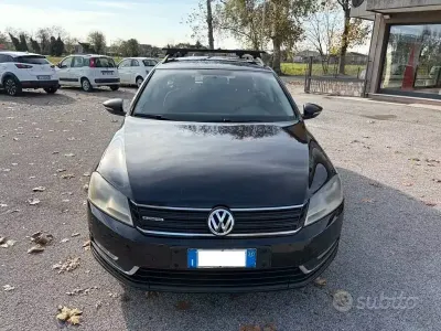 Usata VW Passat Comfortline 105 CV (77 kW) 2012 Nero Station wagon