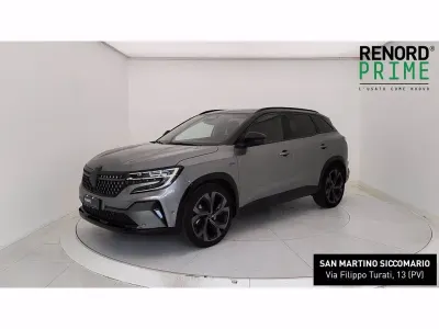 Usata Renault Austral Iconic Esprit Alpine 200 CV (147 kW) 2023 Grigio SUV