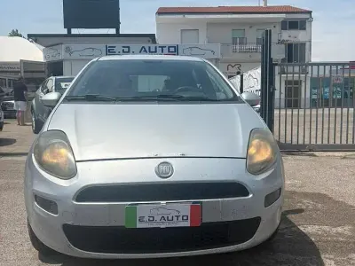Usata Fiat Punto Evo Dynamic 70 CV (51 kW) 2012 Grigio Utilitaria