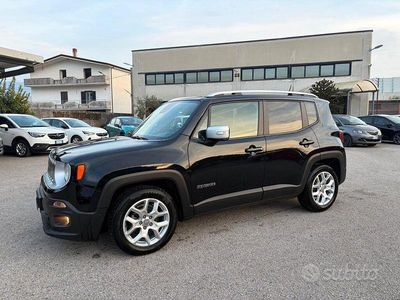 Usata Jeep Renegade Limited 120 CV (88 kW) 2017 Nero SUV